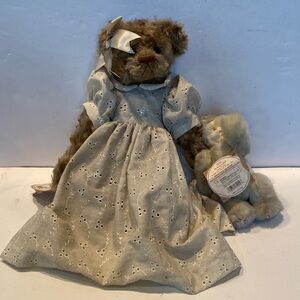 Vintage 1999 & NWT GUND Barton’s Creek Collection Bear with Kitten
